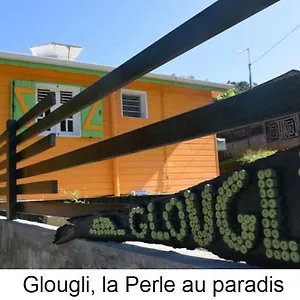 à 2 Pas De La Flamboyante De La Perle Hébergement de vacances Deshaies