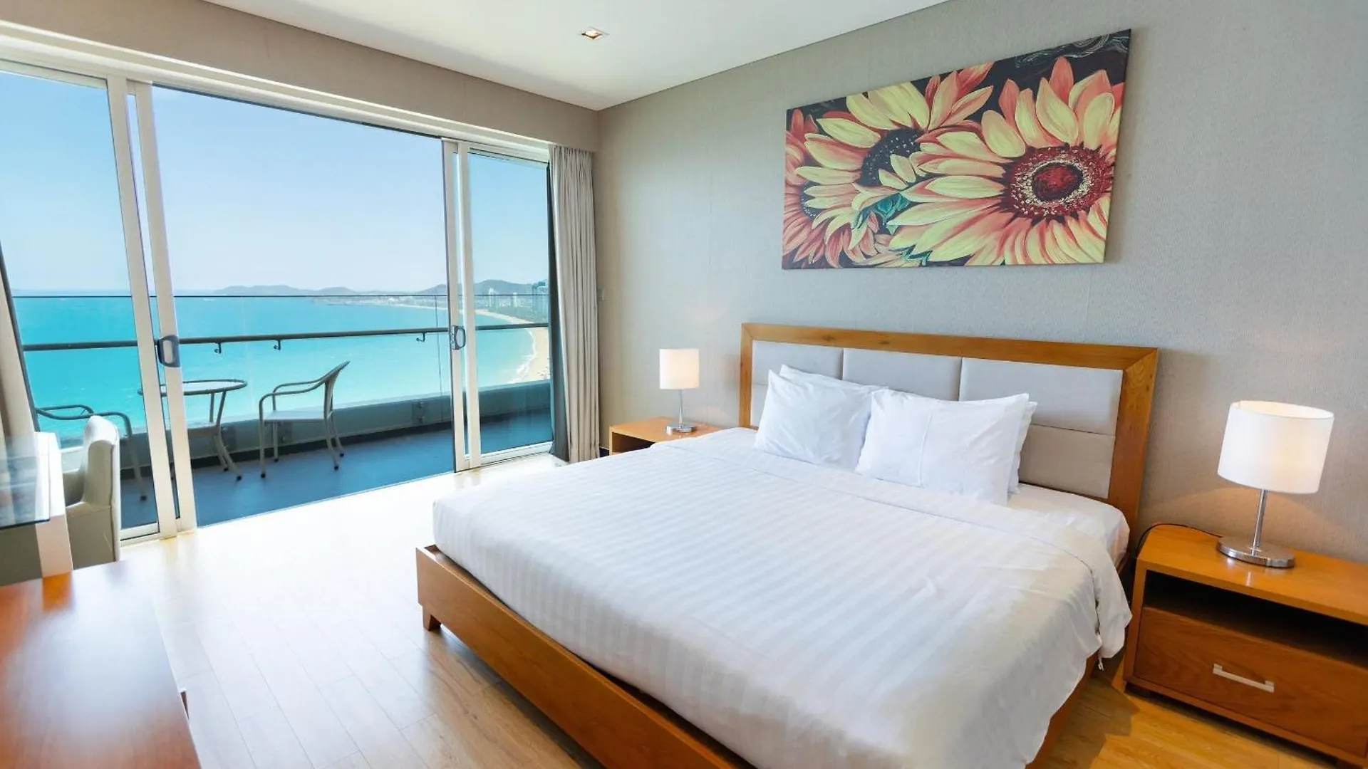 The Sea Luxury Nha Trang Apartment فيتنام