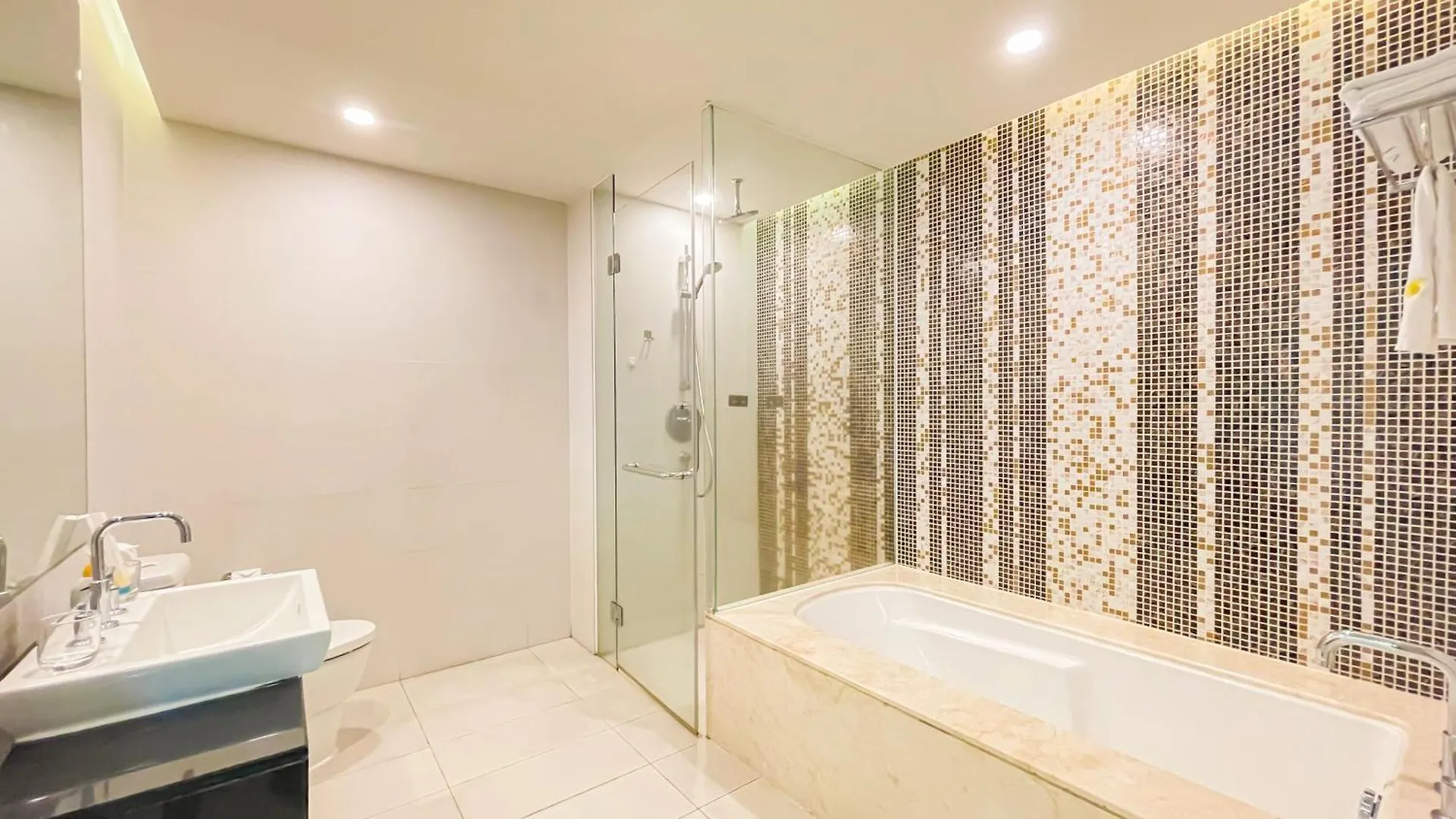 The Sea Luxury Nha Trang Apartment